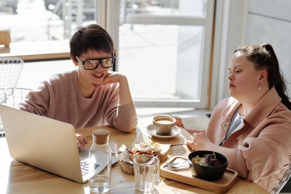 Two people having brunch